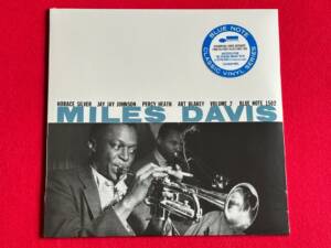 MILES DAVIS " VOLUME 2 " 1 LP. VINILO DE 180 GR.