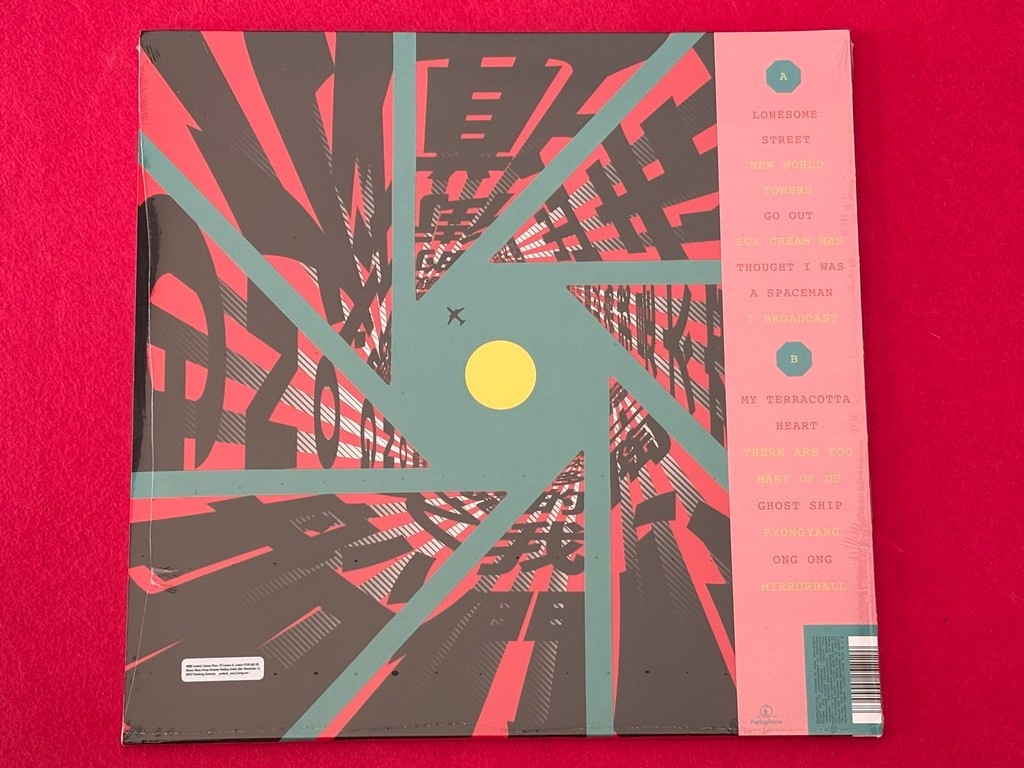 BLUR " THE MAGIC WHIP " 1 LP. LIMITED 10th Anniversary Limited Edition. Gold Vinyl. New Design. - Image 3